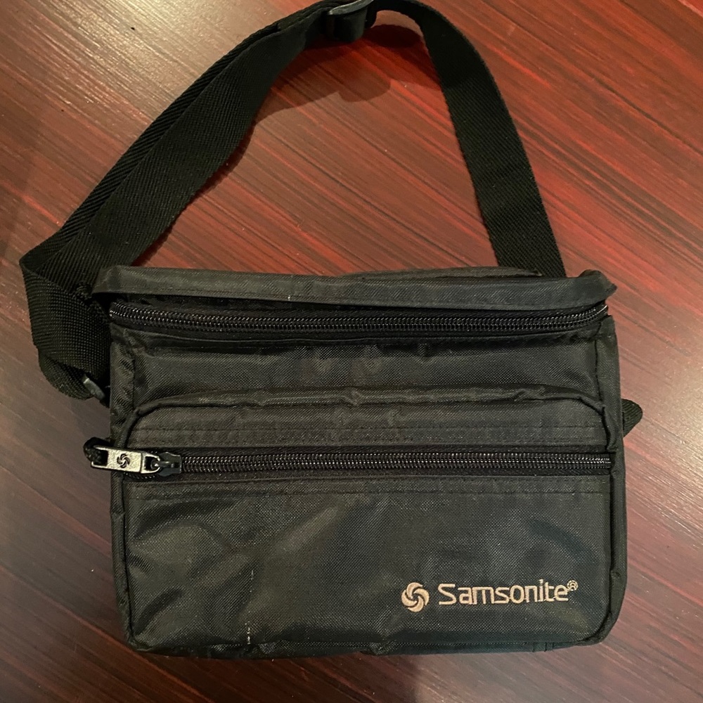 Samsonite Black Camera or Accessory Bag